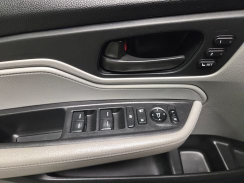 Used 2023 Honda Odyssey EX-L image 16