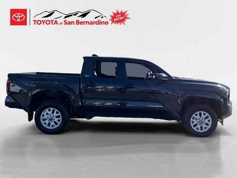 New 2026 Toyota Tacoma SR5 image 6