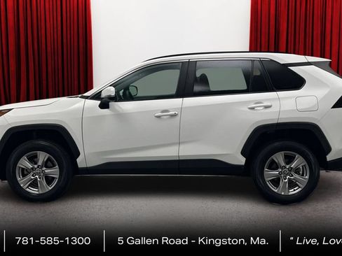 Certified 2023 Toyota RAV4 XLE AWD/4WD image 8