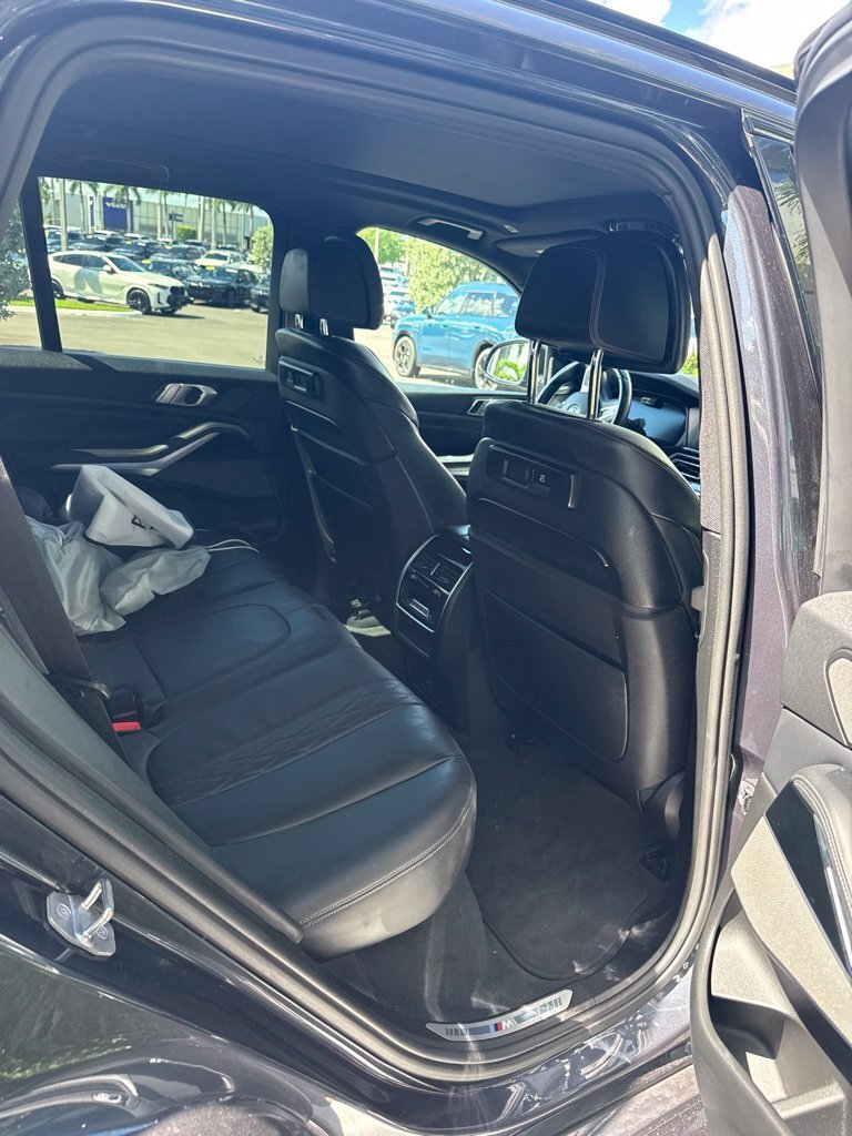 Used 2019 BMW X5 xDrive40i w/ M Sport Package AWD/4WD image 5