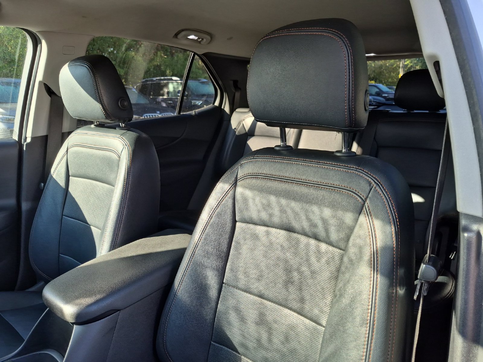 Used 2018 Chevrolet Equinox LT AWD/4WD image 14