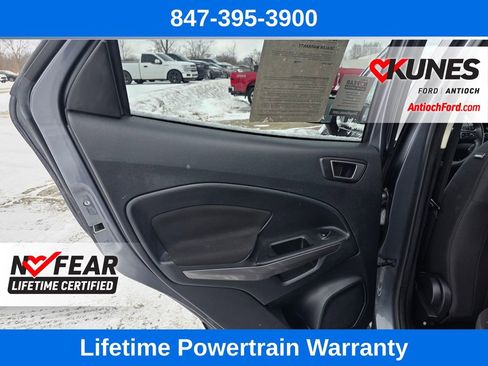 Used 2021 Ford EcoSport SE image 18