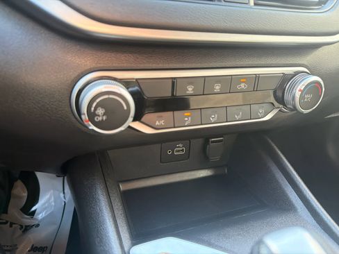 Used 2023 Nissan Altima 2.5 S image 25