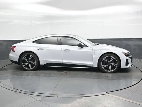 Used 2023 Audi e-tron GT Premium Plus w/ Performance Package AWD/4WD image 4