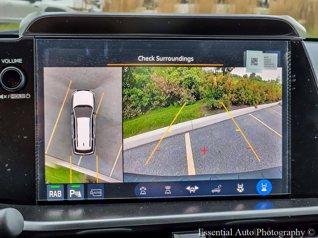 New 2026 Subaru Outback Limited XT AWD/4WD image 16