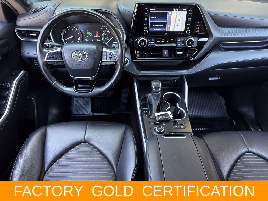 Certified 2021 Toyota Highlander XSE AWD/4WD image 12