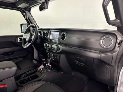 Certified 2023 Jeep Wrangler Unlimited Sahara w/ Cold Weather Group AWD/4WD image 41