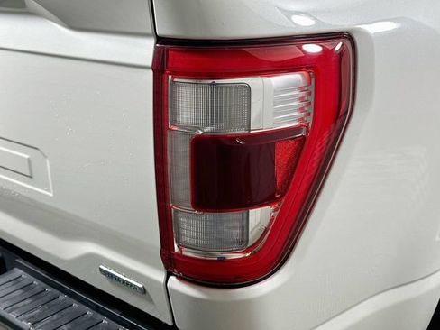 Used 2021 Ford F150 Lariat w/ Equipment Group 502A High RWD image 27