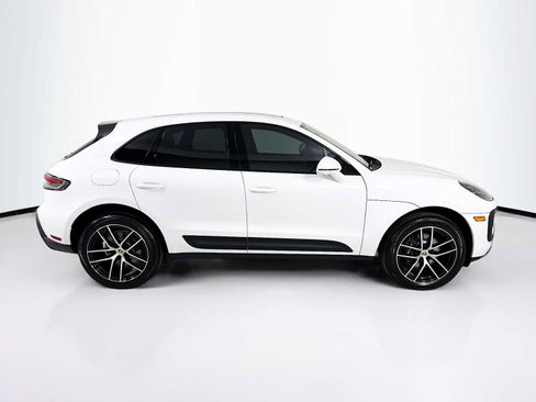 New 2026 Porsche Macan AWD/4WD image 8