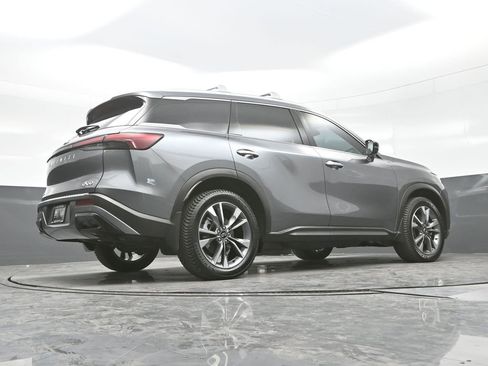 Certified 2023 INFINITI QX60 Luxe w/ Cargo Package AWD/4WD image 28