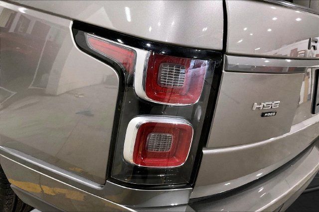 Used 2022 Land Rover Range Rover P525 Westminster Edition AWD/4WD image 32