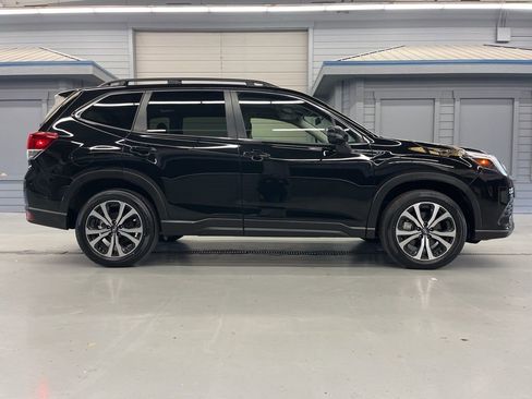 Certified 2024 Subaru Forester Limited image 9