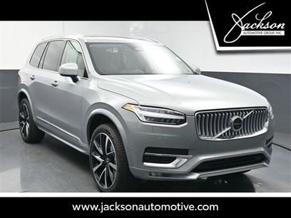 New 2025 Volvo XC90 B5 Plus w/ Protection Package Premier