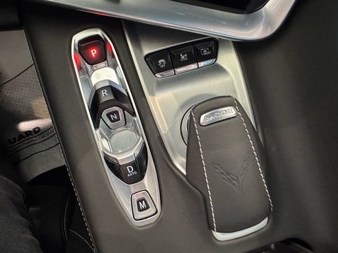 Used 2024 Chevrolet Corvette Stingray Coupe w/ Z51 Performance Package image 16