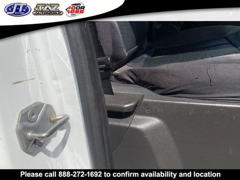 Used 2015 Ford Transit 350 XLT RWD image 17