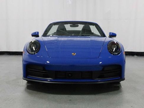 Used 2025 Porsche 911 Carrera RWD image 14