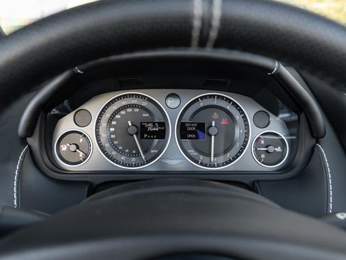 Used 2010 Aston Martin DBS Volante image 48