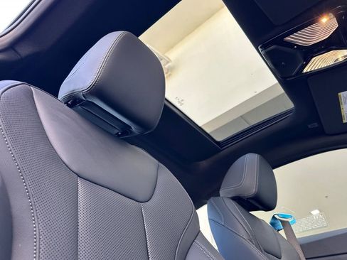 New 2026 BMW 440i xDrive Coupe w/ Parking Assistance Package image 17