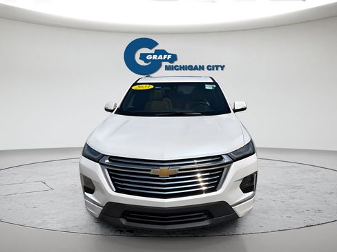 Used 2023 Chevrolet Traverse Premier AWD/4WD image 10