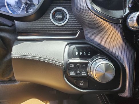 Used 2020 RAM 1500 Limited AWD/4WD image 30