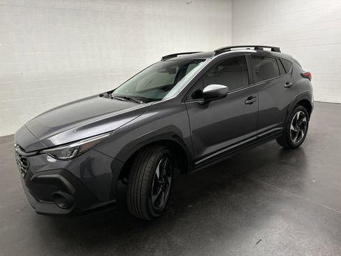 Used 2024 Subaru Crosstrek 2.5i Limited image 4