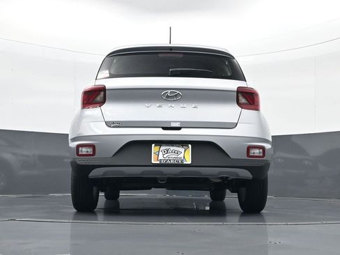 New 2026 Hyundai Venue SE image 26