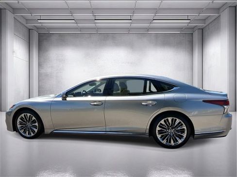 Used 2019 Lexus LS 500 w/ Interior Upgrade Package RWD image 6