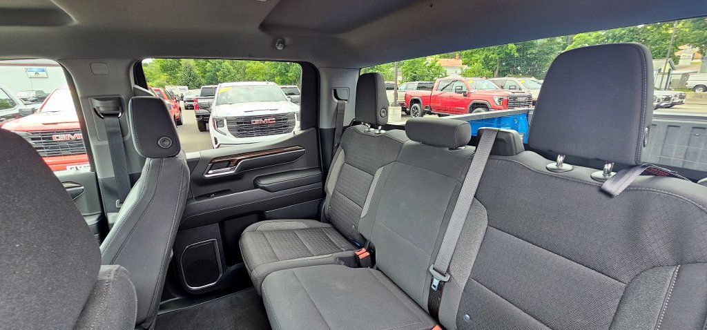 Certified 2023 Chevrolet Silverado 1500 RST w/ Z71 Off-Road Package AWD/4WD image 15