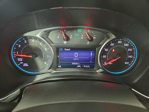 Used 2020 Chevrolet Equinox LT image 17