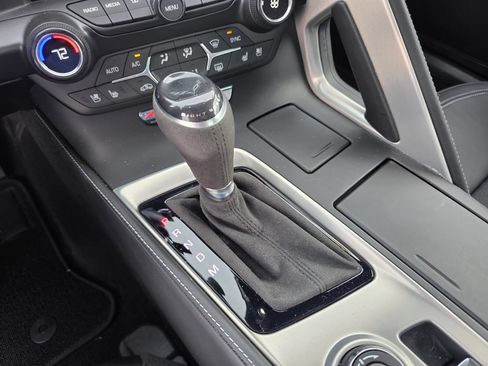 Used 2018 Chevrolet Corvette Z06 RWD image 18