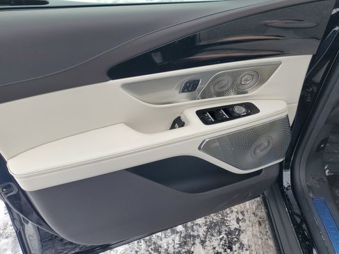 New 2026 Lincoln Nautilus Black Label image 8