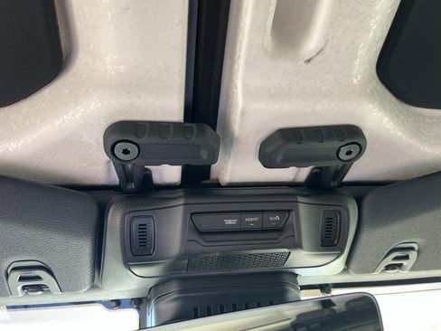 New 2025 Jeep Gladiator Mojave image 28