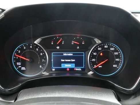 Used 2023 Chevrolet Equinox RS AWD/4WD image 15