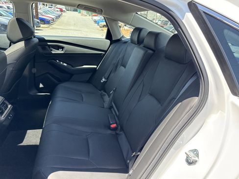 Certified 2025 Honda Accord Touring image 32