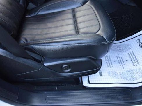 Used 2014 Mercedes-Benz GL 450 GL 450 4MATIC AWD 4dr SUV image 31