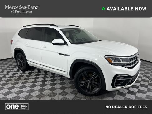 Used 2021 Volkswagen Atlas SE image 1