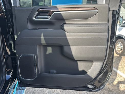 Used 2026 Chevrolet Silverado 3500 LT w/ All Star Edition image 22