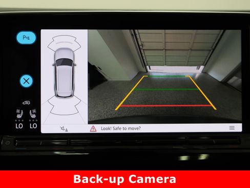 Used 2024 Volkswagen Atlas SE image 21