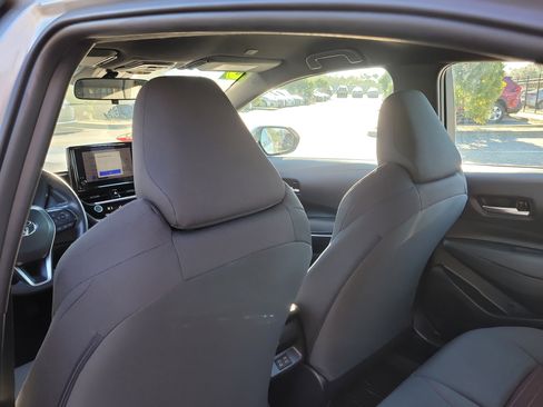 Certified 2025 Toyota Corolla SE image 12