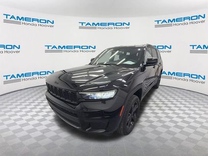 Used 2023 Jeep Grand Cherokee L Laredo