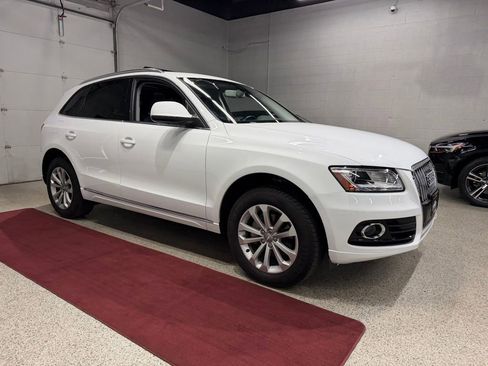 Used 2014 Audi Q5 2.0T Premium w/ Lighting Package AWD/4WD image 8