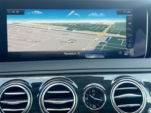 Used 2020 Mercedes-Benz S 560 Sedan image 15