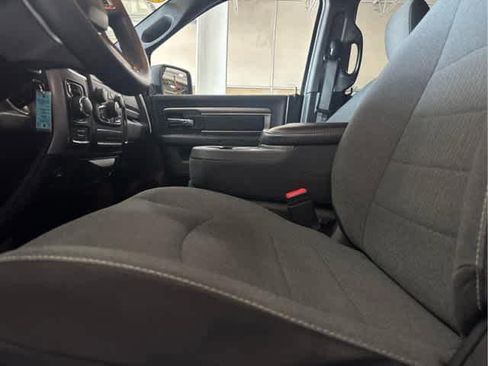 Used 2022 RAM 1500 Classic Warlock w/ Electronics Group image 17