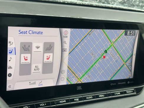 Used 2022 Toyota Mirai XLE w/ Advanced Technology Package image 18