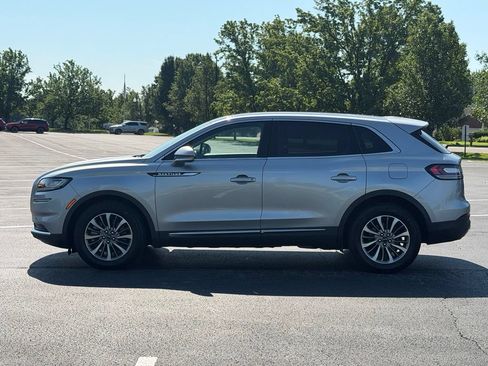 Used 2021 Lincoln Nautilus Reserve FWD image 7