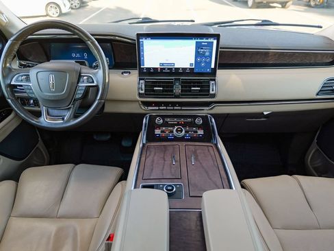 Used 2023 Lincoln Navigator L Reserve AWD/4WD image 41