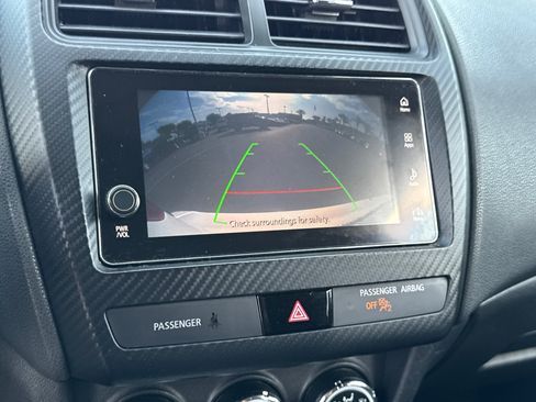 Used 2019 Mitsubishi Outlander Sport SE AWD/4WD image 29