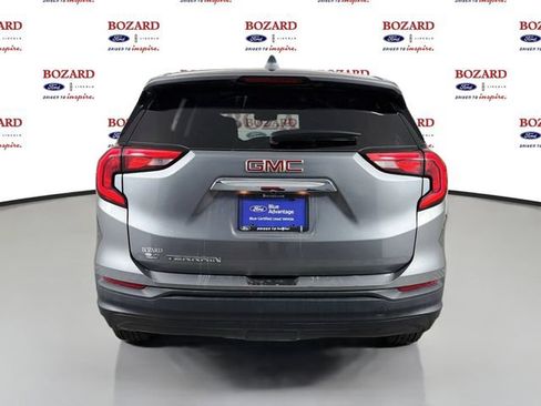 Used 2020 GMC Terrain SLE w/ LPO, Floor Liner Package FWD image 7