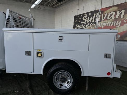 Used 2018 Ford F250 XL w/ Power Equipment Group image 14