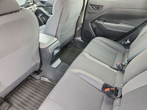 Used 2025 Subaru Impreza 2.0i image 10